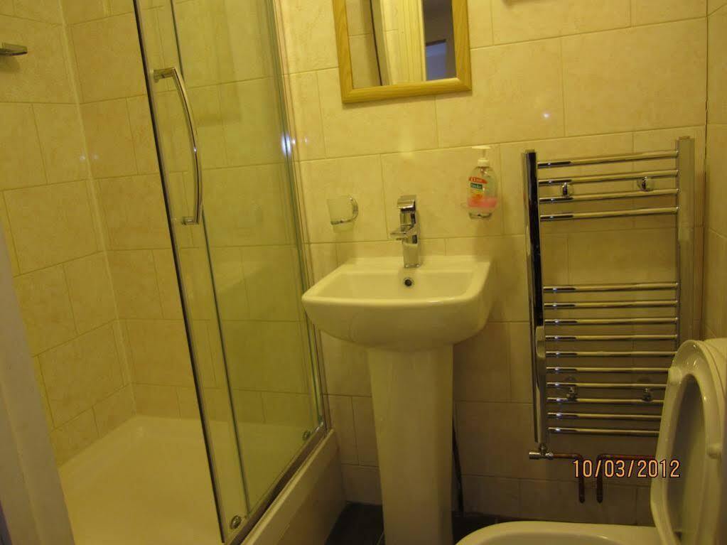 Twickenham Guest House מראה חיצוני תמונה